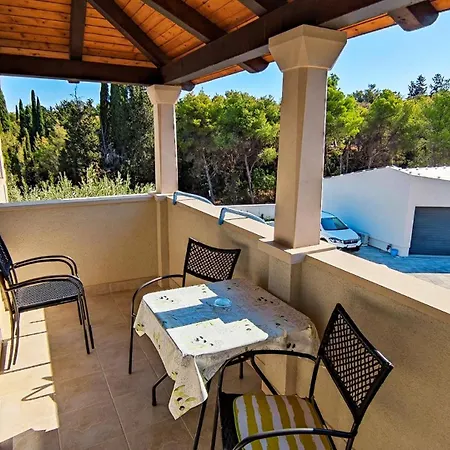 By The Sea Supetar, Brac - 22673 Apartman *